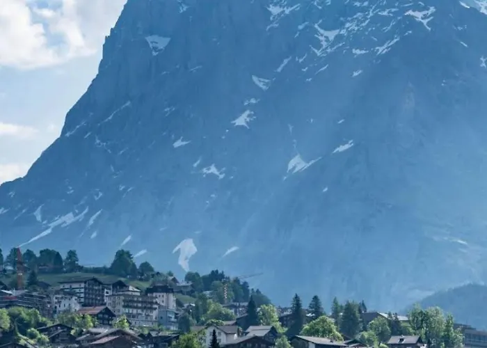 Aparthotel The Glen - Grindelhomes