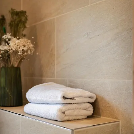 Hotel apartamentowy The Glen - Grindelhomes 3*