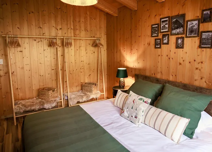 Апарт-отель The Glen - Grindelhomes 3*